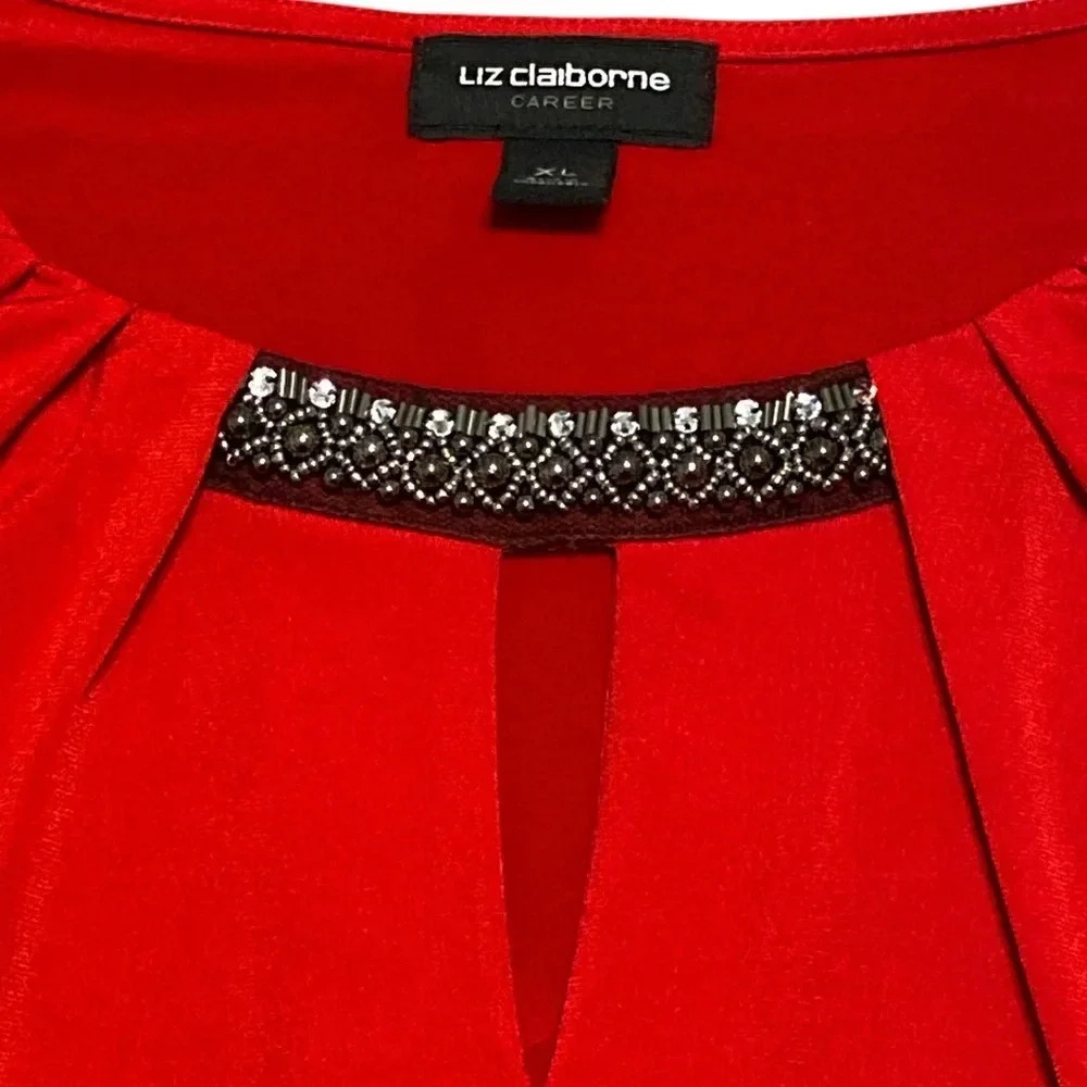 Liz Claiborne festive red top size XL with bejeweled collar - Picture 7 of 7